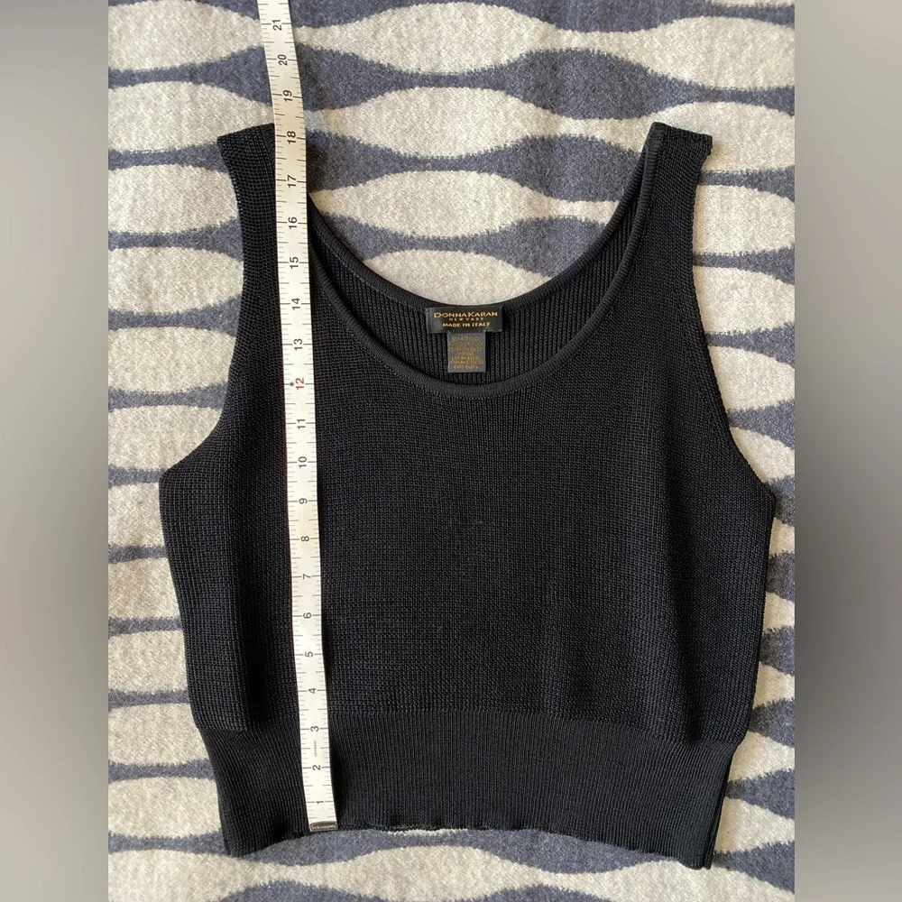 VTG Donna Karan New York Black Knit Cropped Vest Top Size M - Picture 5 of 9